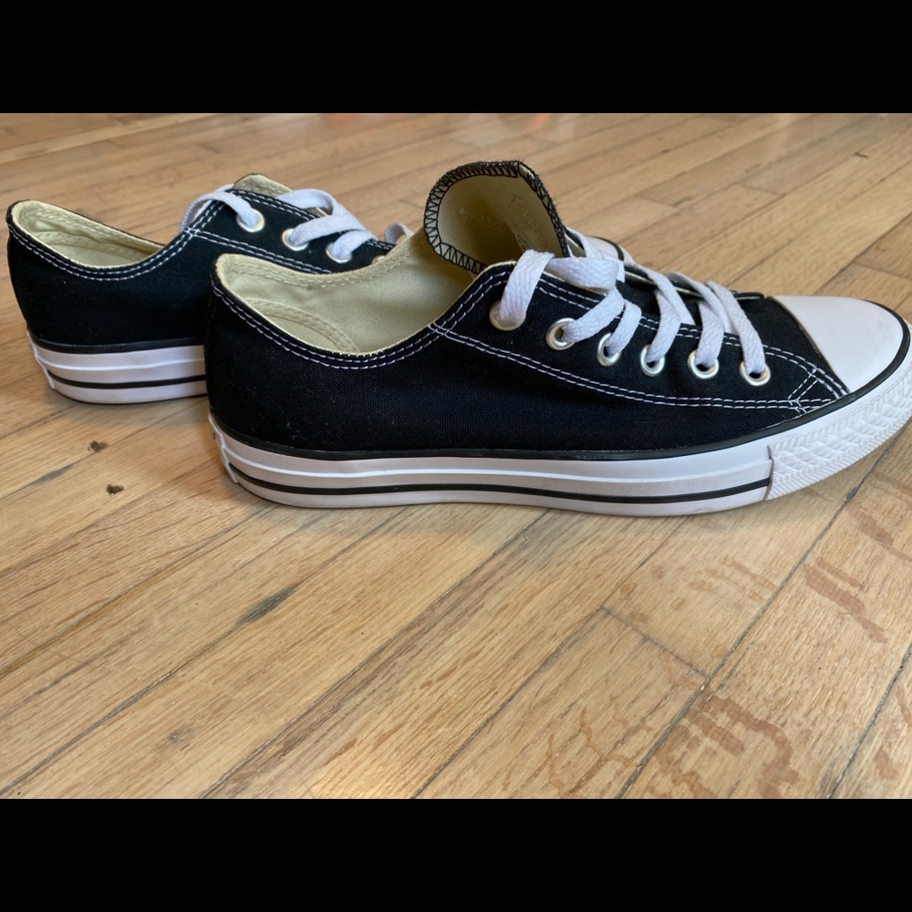 ❗️SOLD❗️Converse All Star Low Too Sneakers - Picture 6 of 9